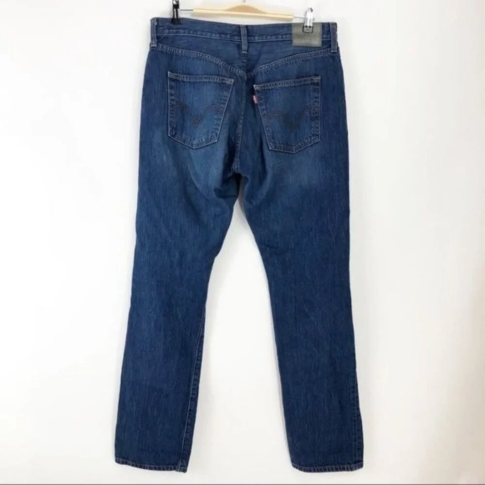 Levi‎ Strauss Destroyed Button Fly Straight Jeans Size 30